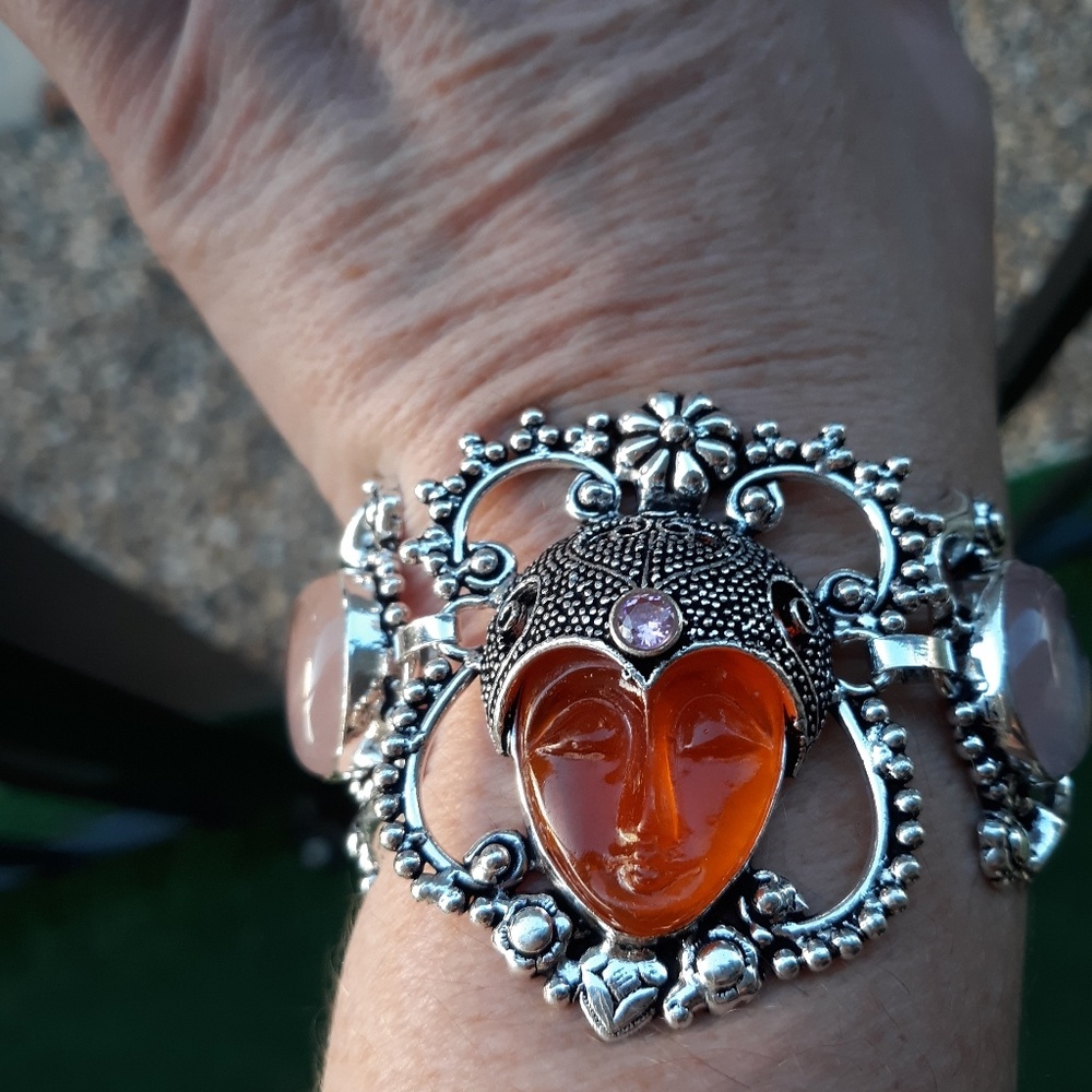 New Rose Quartz Goddess Face 925 Silver Bracelet.